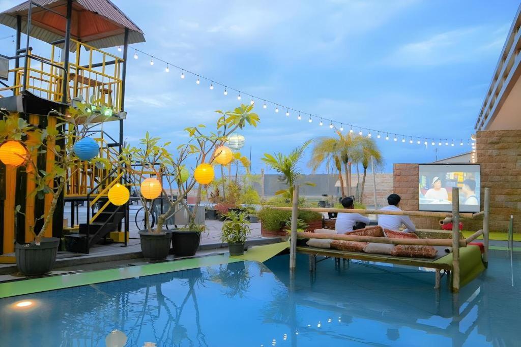 Grand Qin Hotel Banjarbaru Екстериор снимка